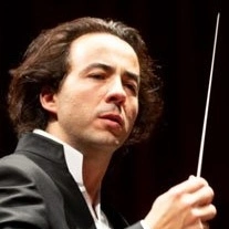 Portrait photo of Carlos Checa